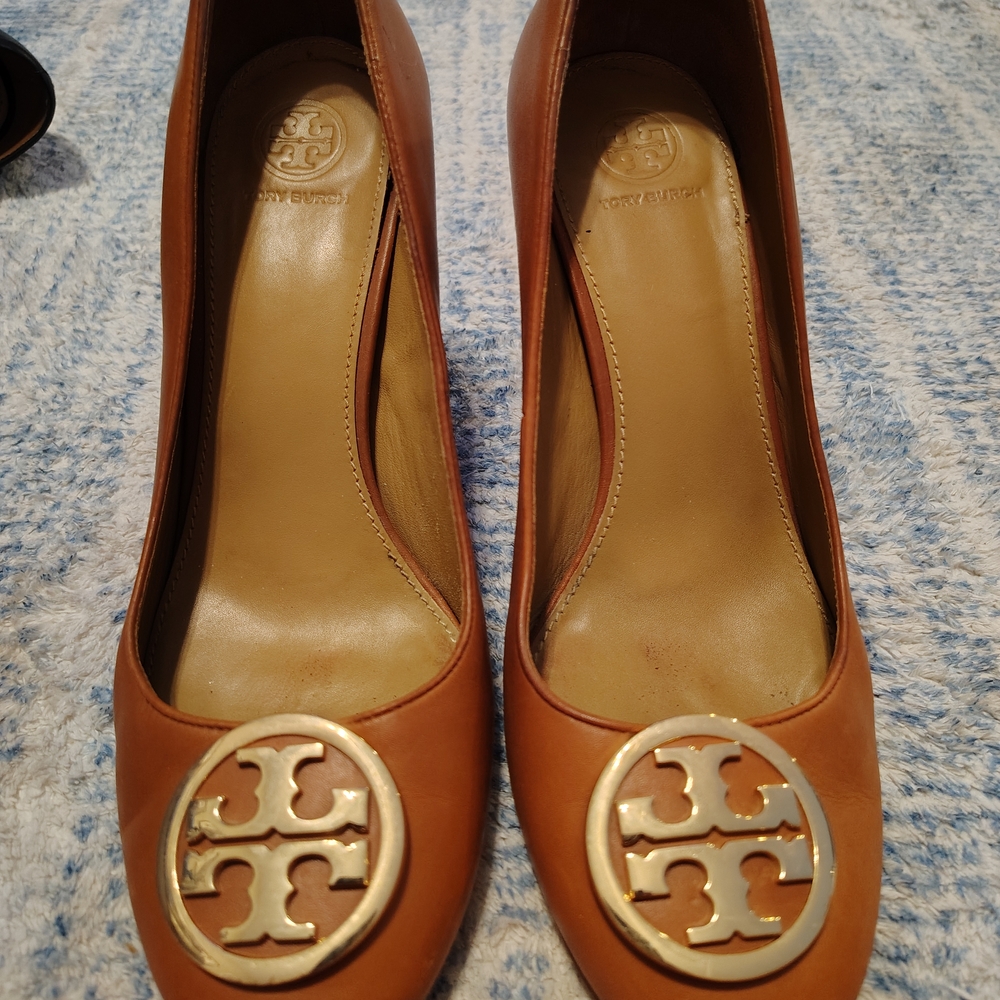 Tory Burch Tan Leather Women's Shoes